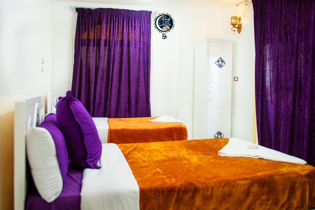 Onaty Ka Guest House Aswan Bagian luar foto
