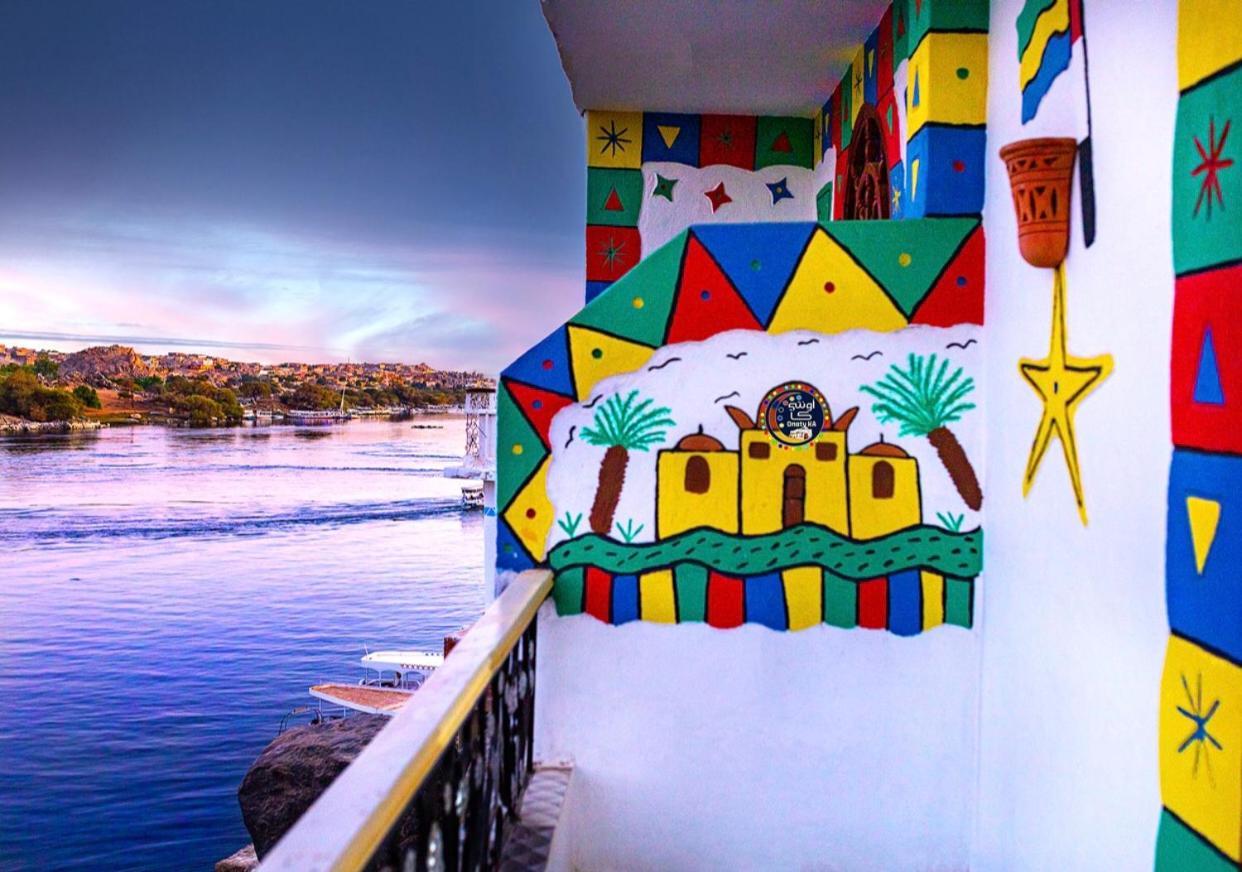 Onaty Ka Guest House Aswan Bagian luar foto